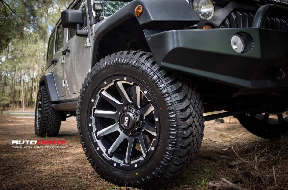 JEEP WRANGLER GD05 MATTE BLACK MILLED ACCENTS